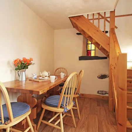 The Corn Store, Holiday home